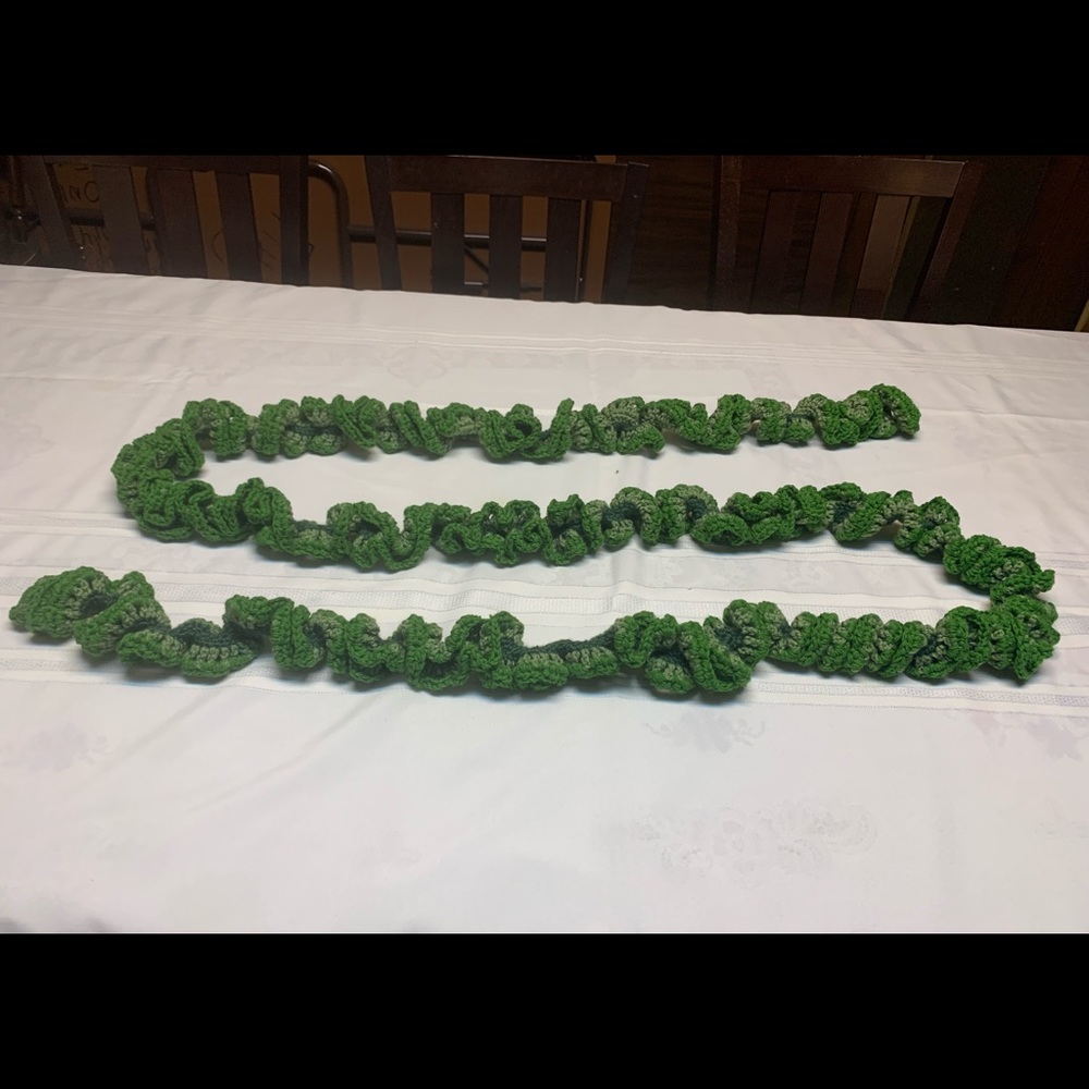 Garland Spiral Ruffle Green Shades Decoration